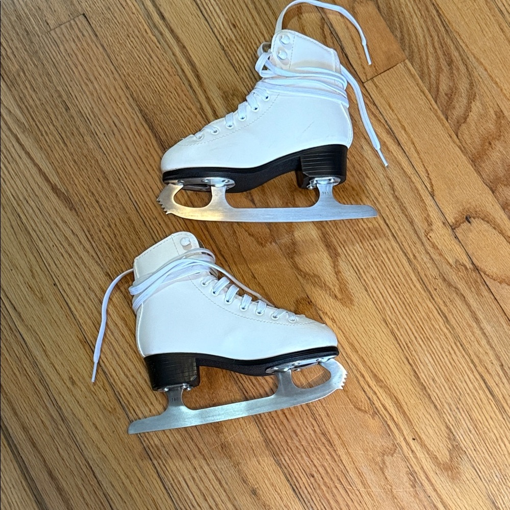 Kids Figure Ice Skates with Silver Blades
